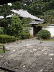 月真院