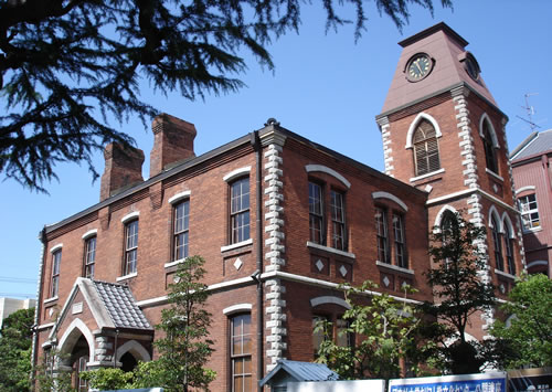 彰栄館：同志社大学