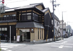 室町幕府壱号館？