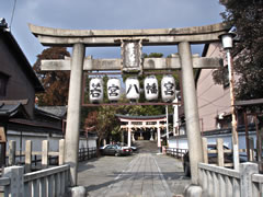 若宮八幡宮：鳥居