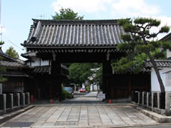 本隆寺：山門