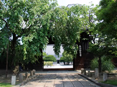 妙覚寺：大門