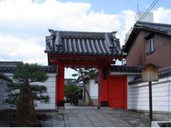 六道珍皇寺：山門