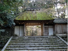 法然院：山門