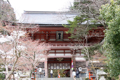 鞍馬寺：山門