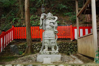 御髪神社：鳥居