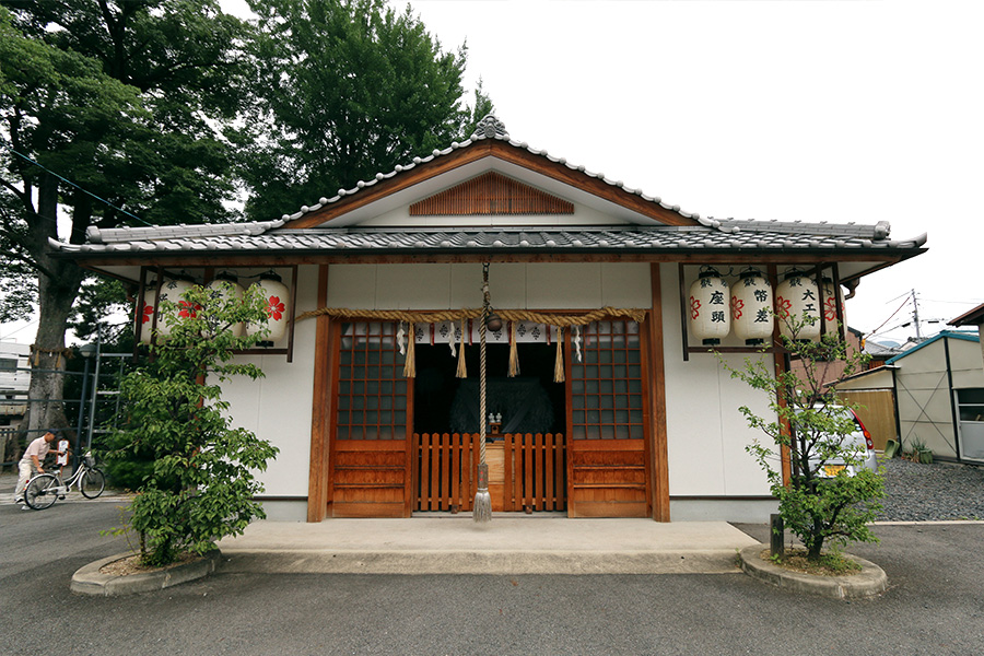 県神社