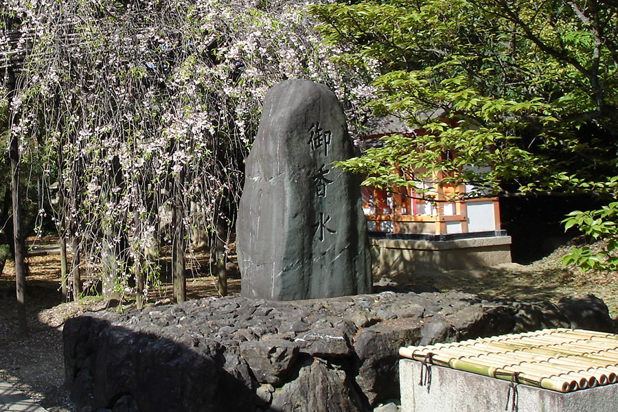 御香宮神社