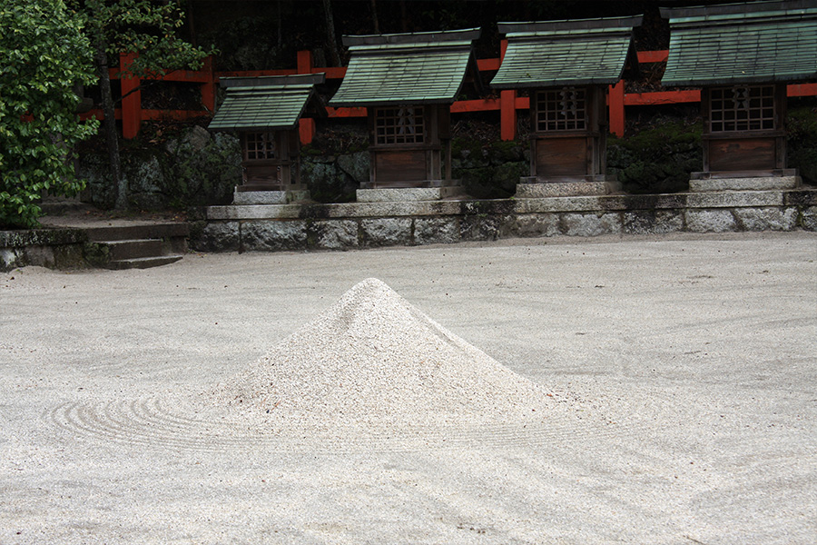 八大神社