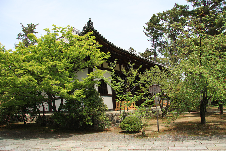 広隆寺