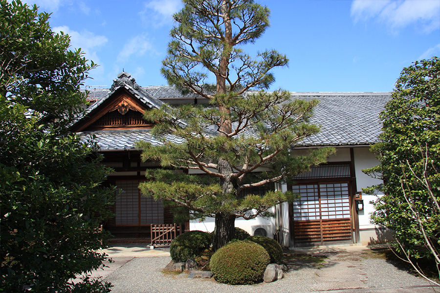 三秀院