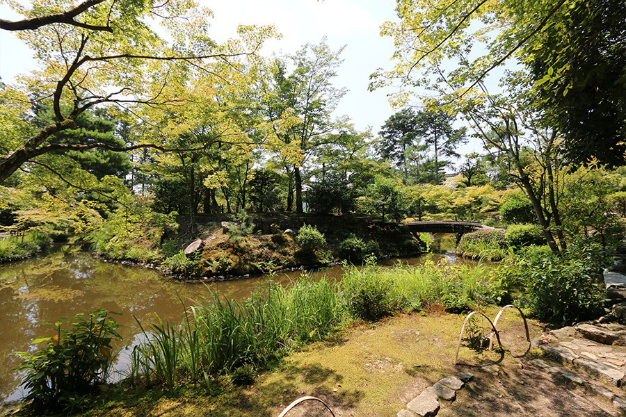 等持院