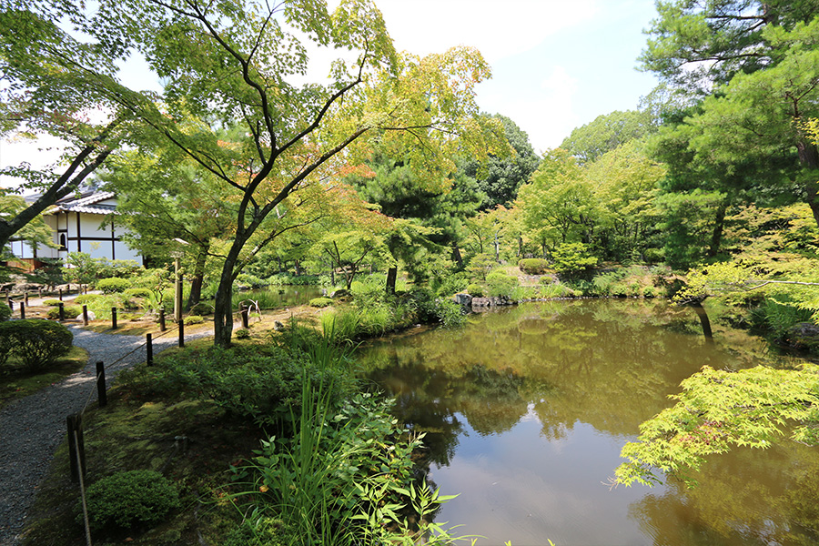 等持院