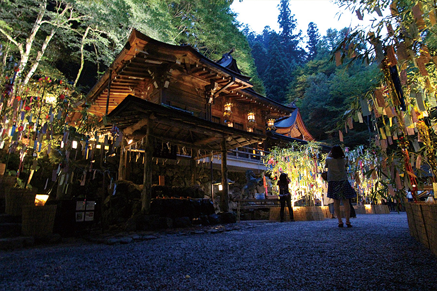 貴船神社　七夕飾りライトアップ