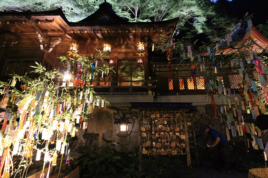 貴船神社　七夕飾りライトアップ