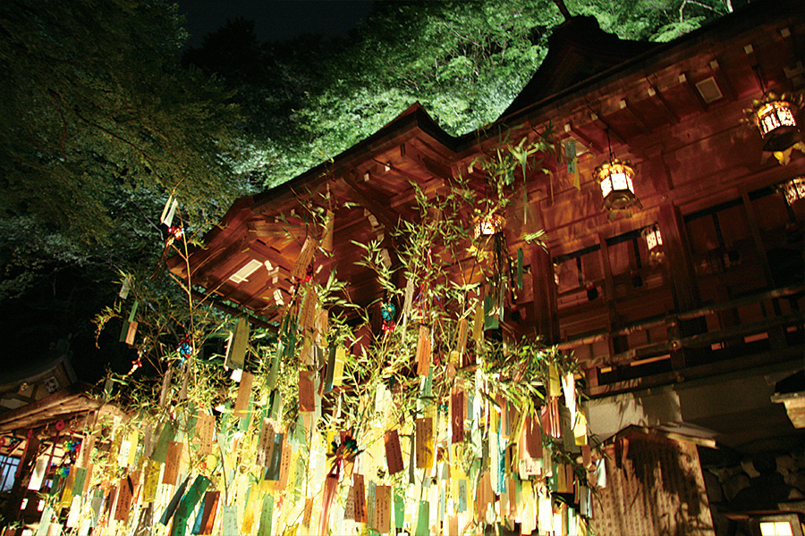 貴船神社　七夕飾りライトアップ